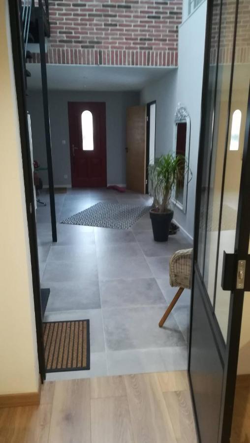 Maryse Hotel Douvrin Bagian luar foto