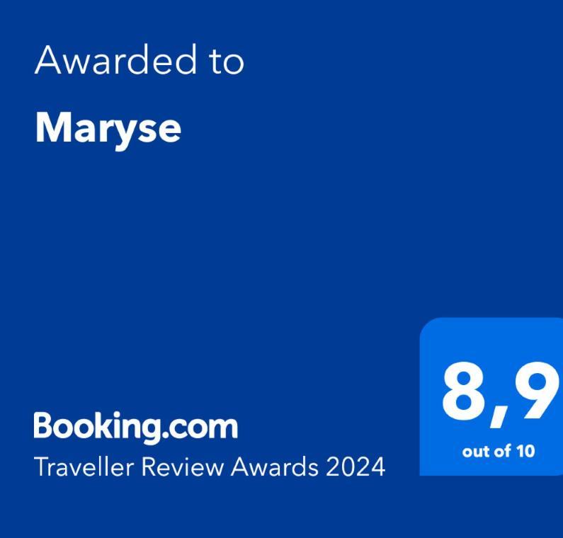 Maryse Hotel Douvrin Bagian luar foto